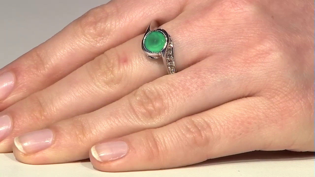 Video Green Chalcedony Silver Ring