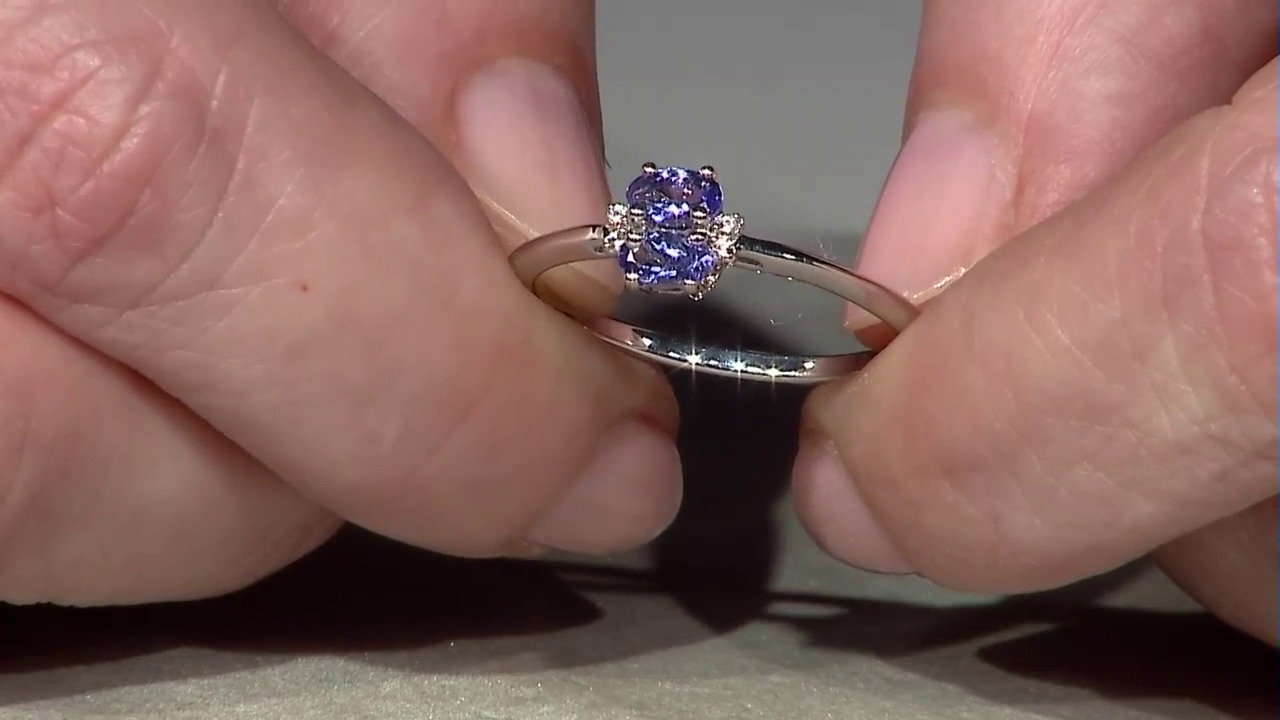 Video Tanzanite Silver Ring