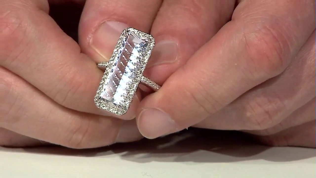 Video White Quartz Silver Ring