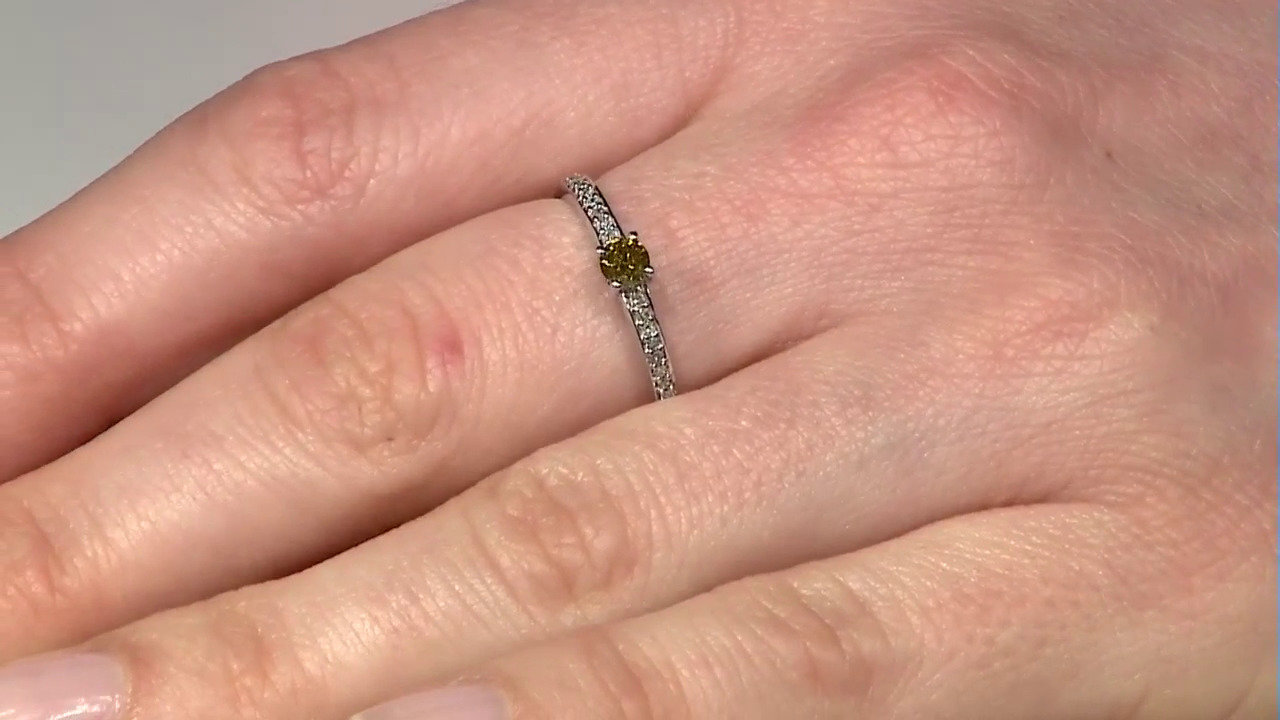 Video Gouden ring met een I4 Gele Diamant