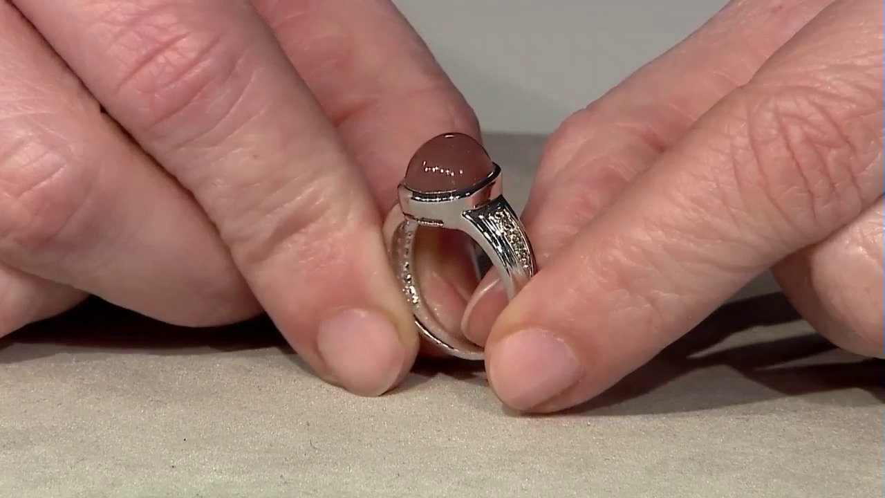 Video Zilveren ring met een Kangeyam Maansteen