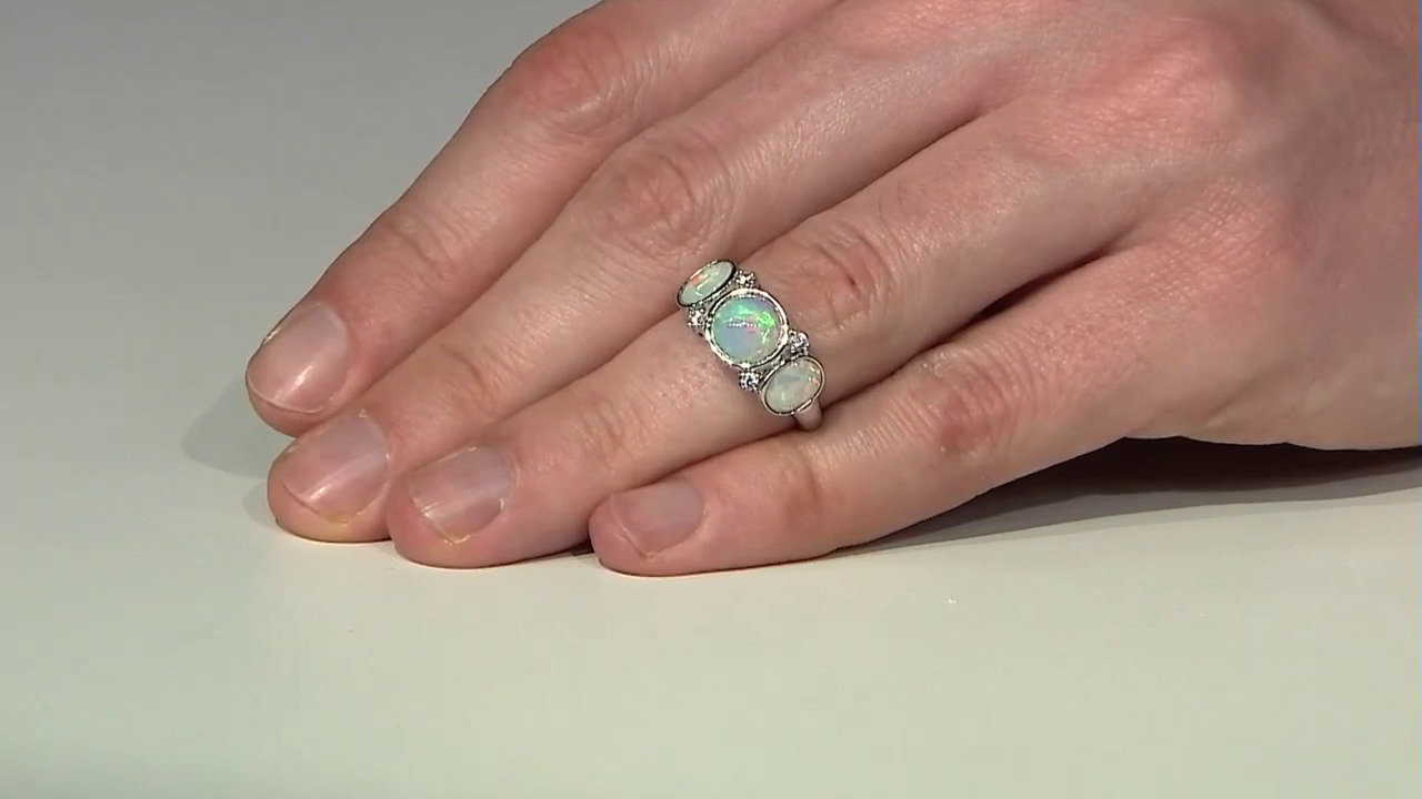 Video Welo Opal Silver Ring