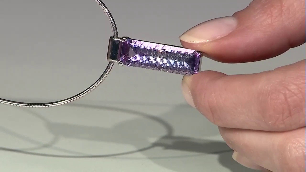 Video Zilveren hanger met een lavendel amethist (MONOSONO COLLECTION)