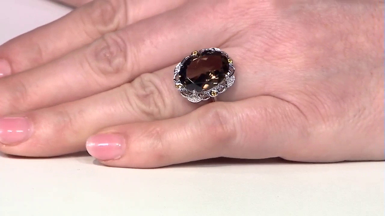Video Zilveren ring met een rookkwarts