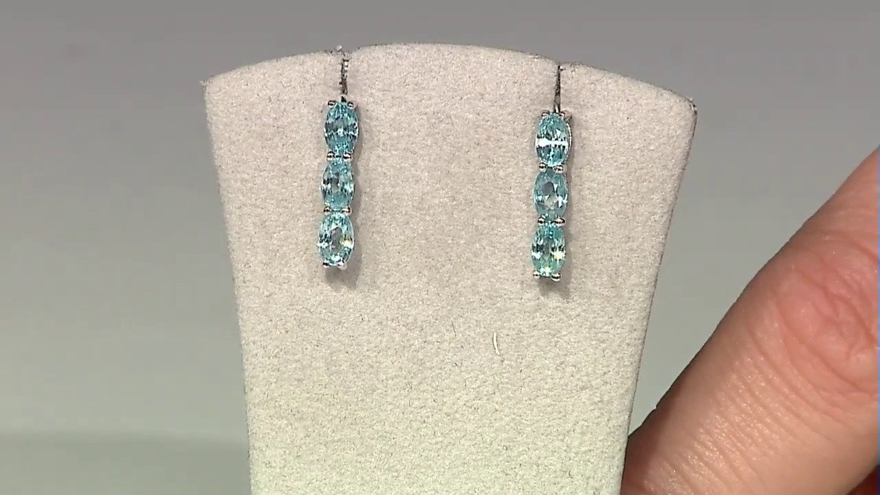 Video Ratanakiri Zircon Silver Earrings