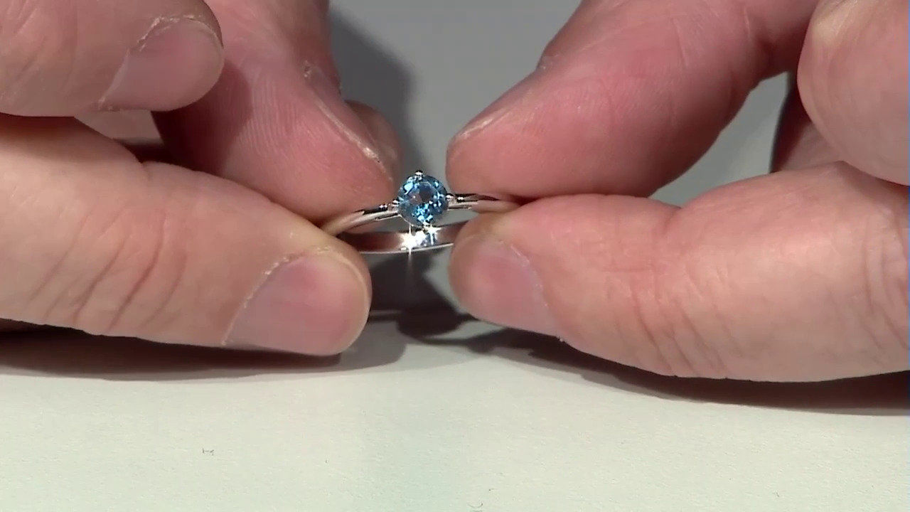 Video London Blue Topaz Silver Ring