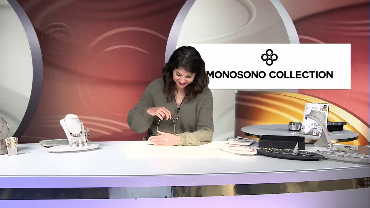Video Zilveren hanger met een rhodliet (MONOSONO COLLECTION)