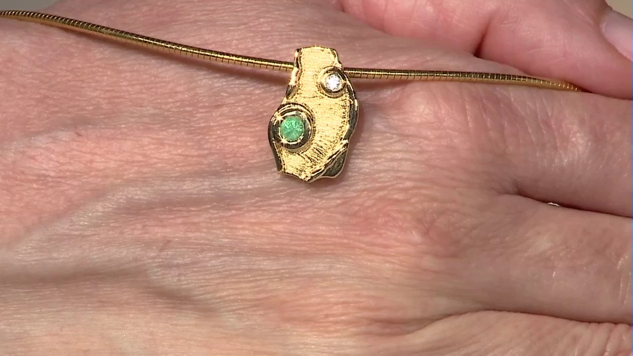 Video Ethiopian Emerald Silver Pendant (MONOSONO COLLECTION)
