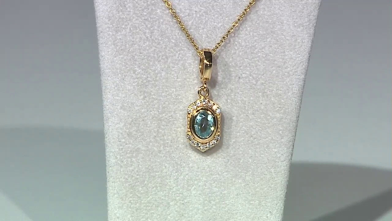 Video Ratanakiri Zircon Silver Pendant