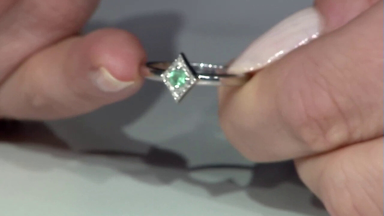 Video Ethiopian Emerald Silver Ring