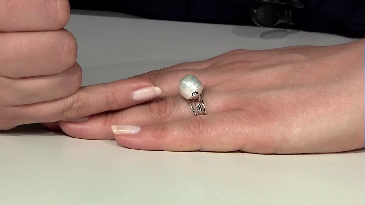 Video Zilveren ring met een zoetwater kweekparel (TPC)