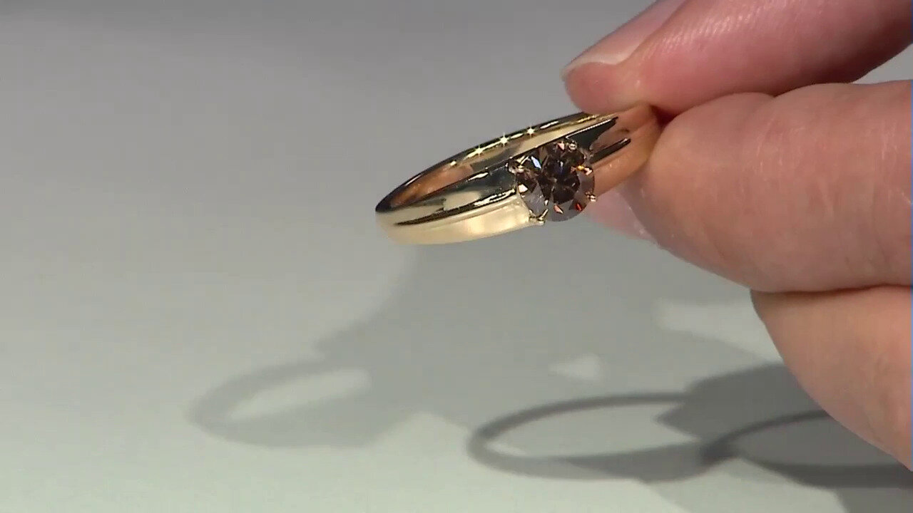 Video Gouden herenring met een SI1 Argyle Cognac Diamant (Mark Tremonti)