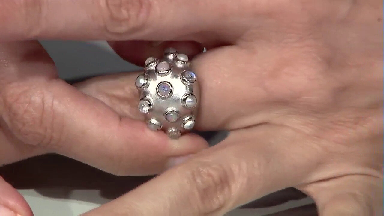 Video Zilveren ring met Witte zoetwater kweekparels (SAELOCANA)