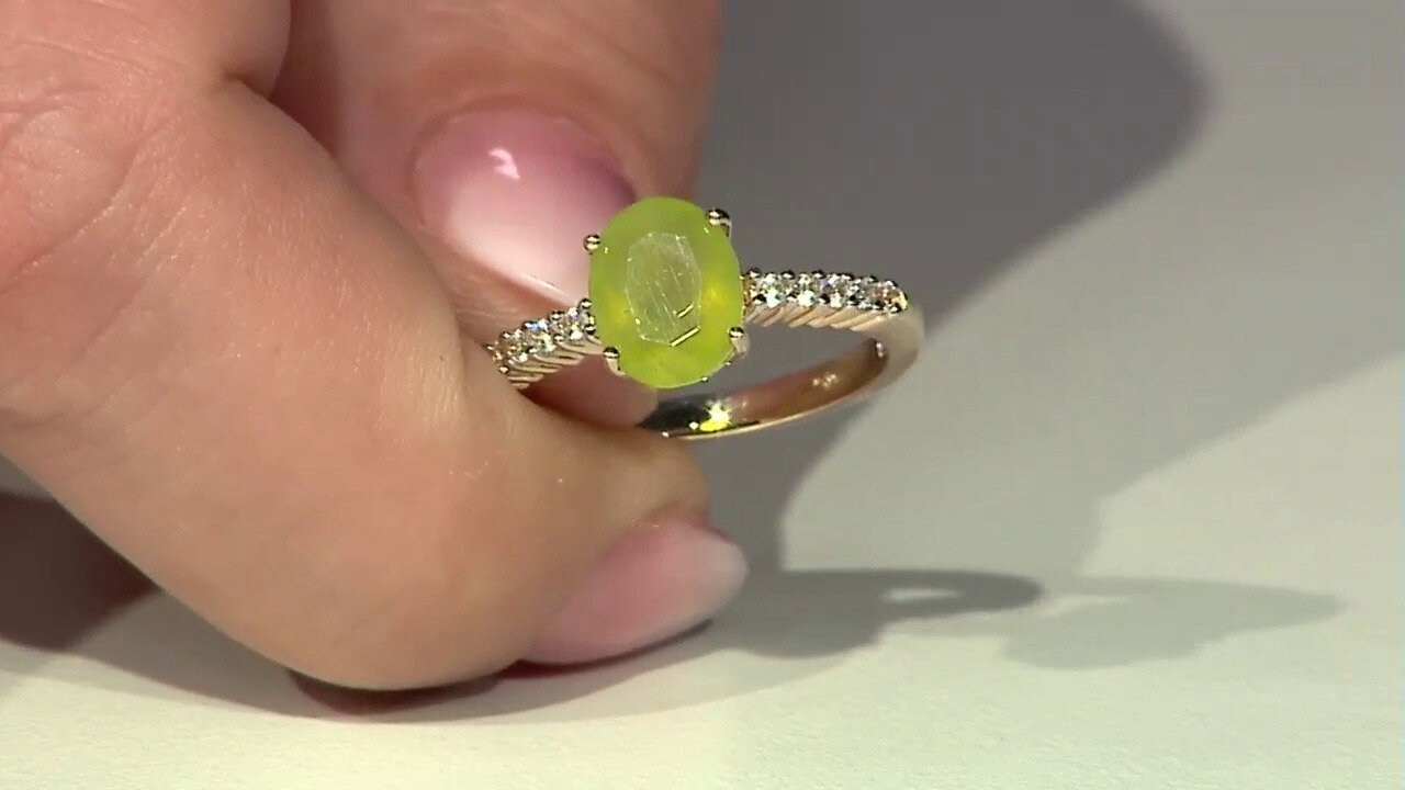Video 9K Brazilian Green Opal Gold Ring (Tenner Diniz)