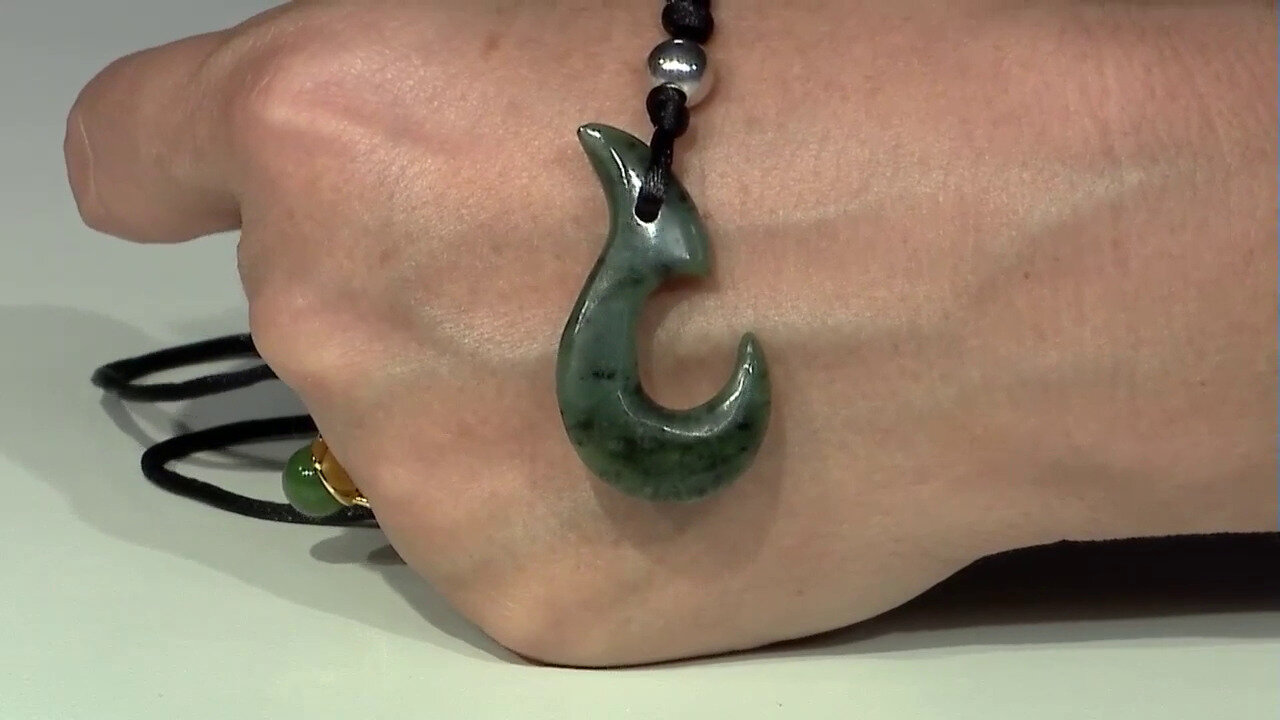 Video Nephrite other Necklace