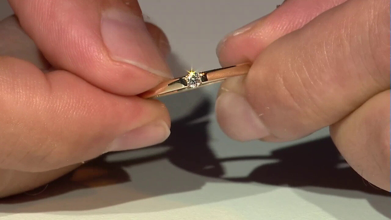 Video 14K Flawless (F) Diamond Gold Ring (LUCENT DIAMONDS)