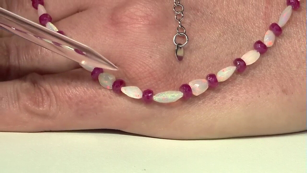 Video Collier en argent et Opale Welo