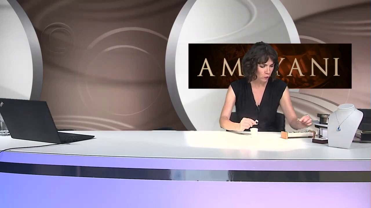 Video Anillo en oro con Aguamarina de Brasill AAA (AMAYANI)