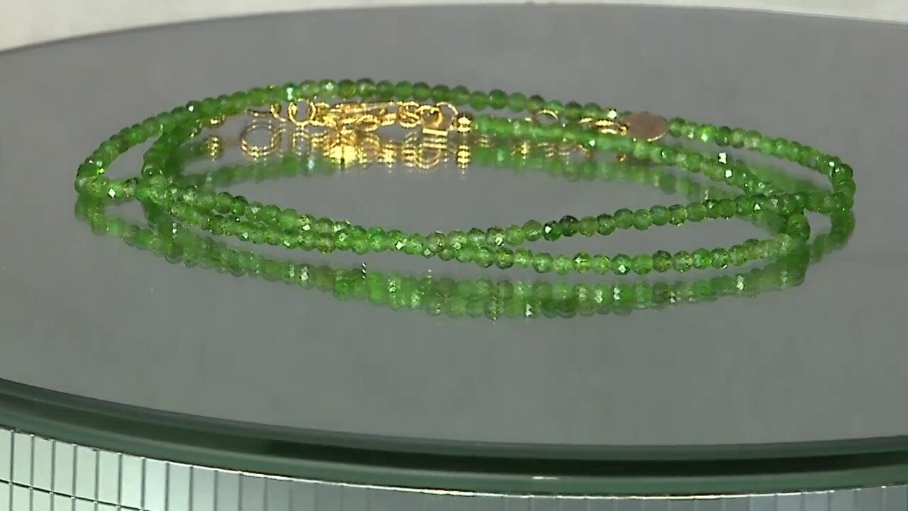 Video Collar en plata con Diópsido de Rusia