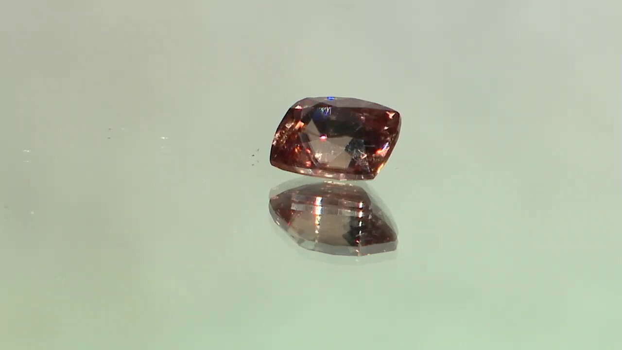 Video Brown Zircon other gemstone 3,8 ct