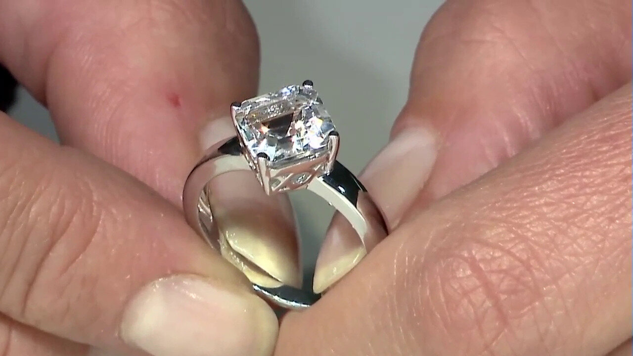 Video Zilveren ring met een petaliet