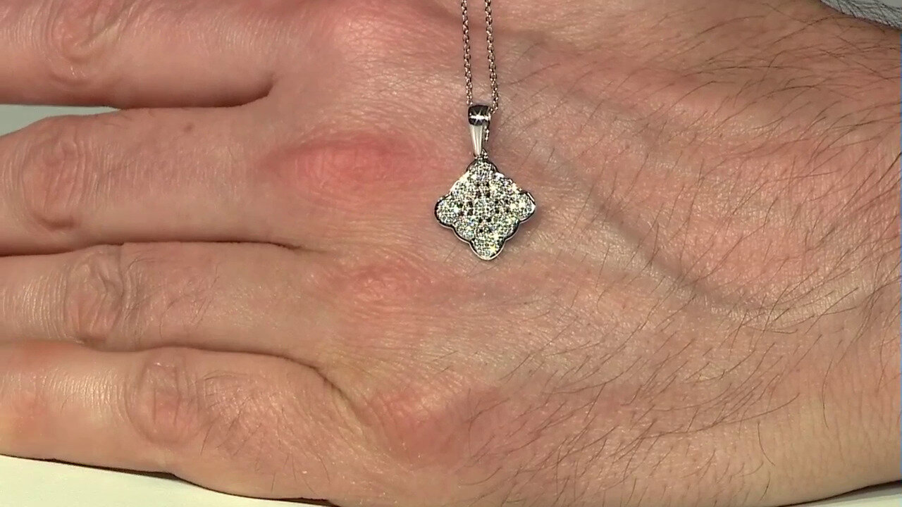 Video Collana in oro con Diamante Flawless (F) (LUCENT DIAMONDS)