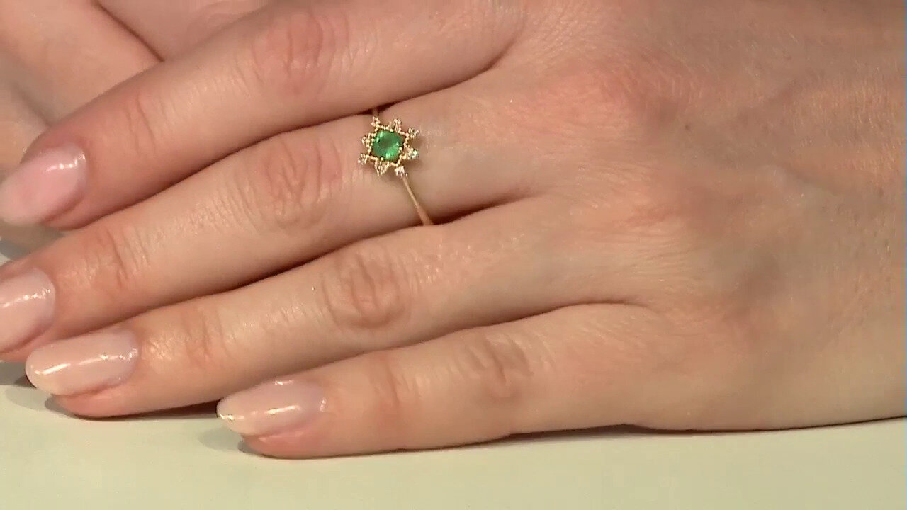 Video Gouden ring met een Zambia-smaragd (CIRARI)
