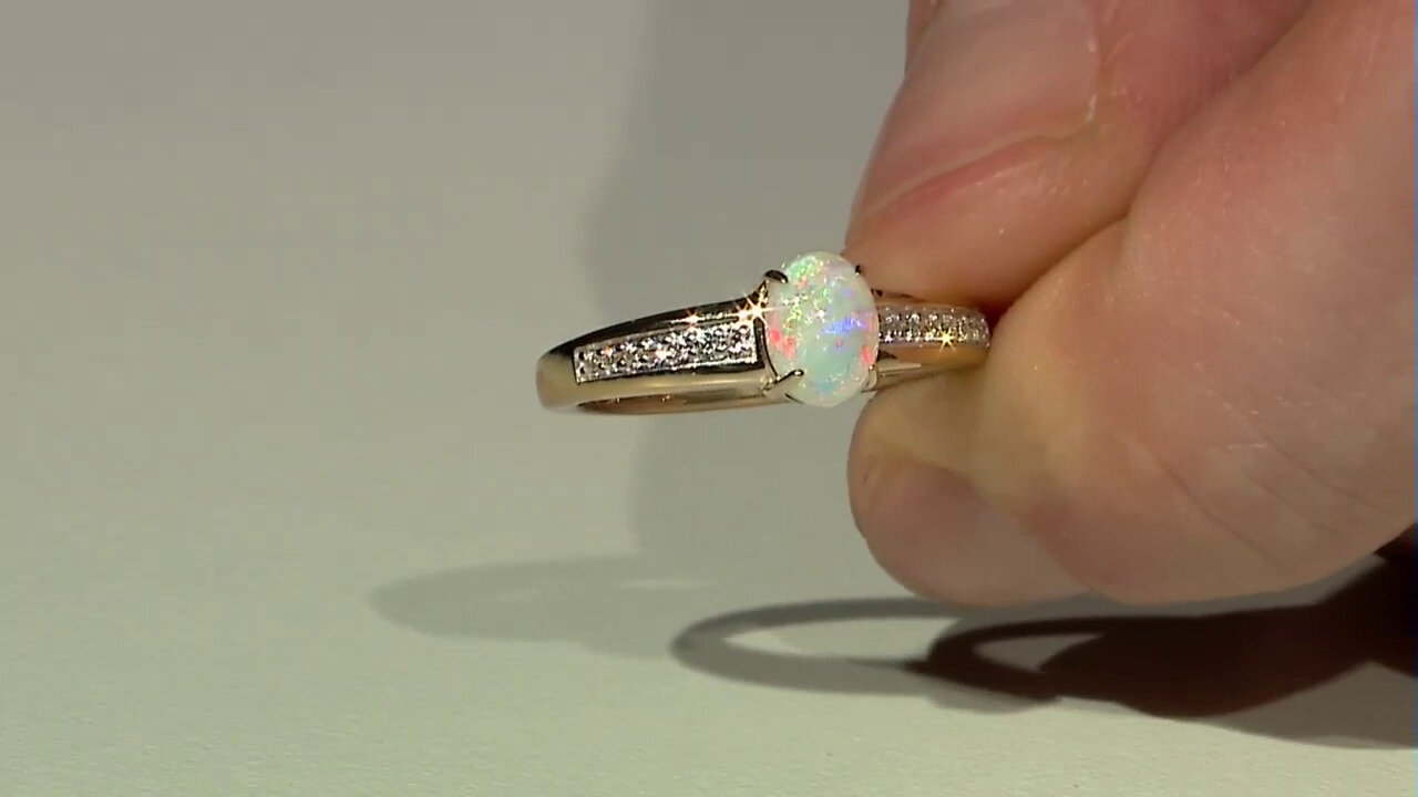 Video Gouden ring met een Coober Pedy opaal (Mark Tremonti)