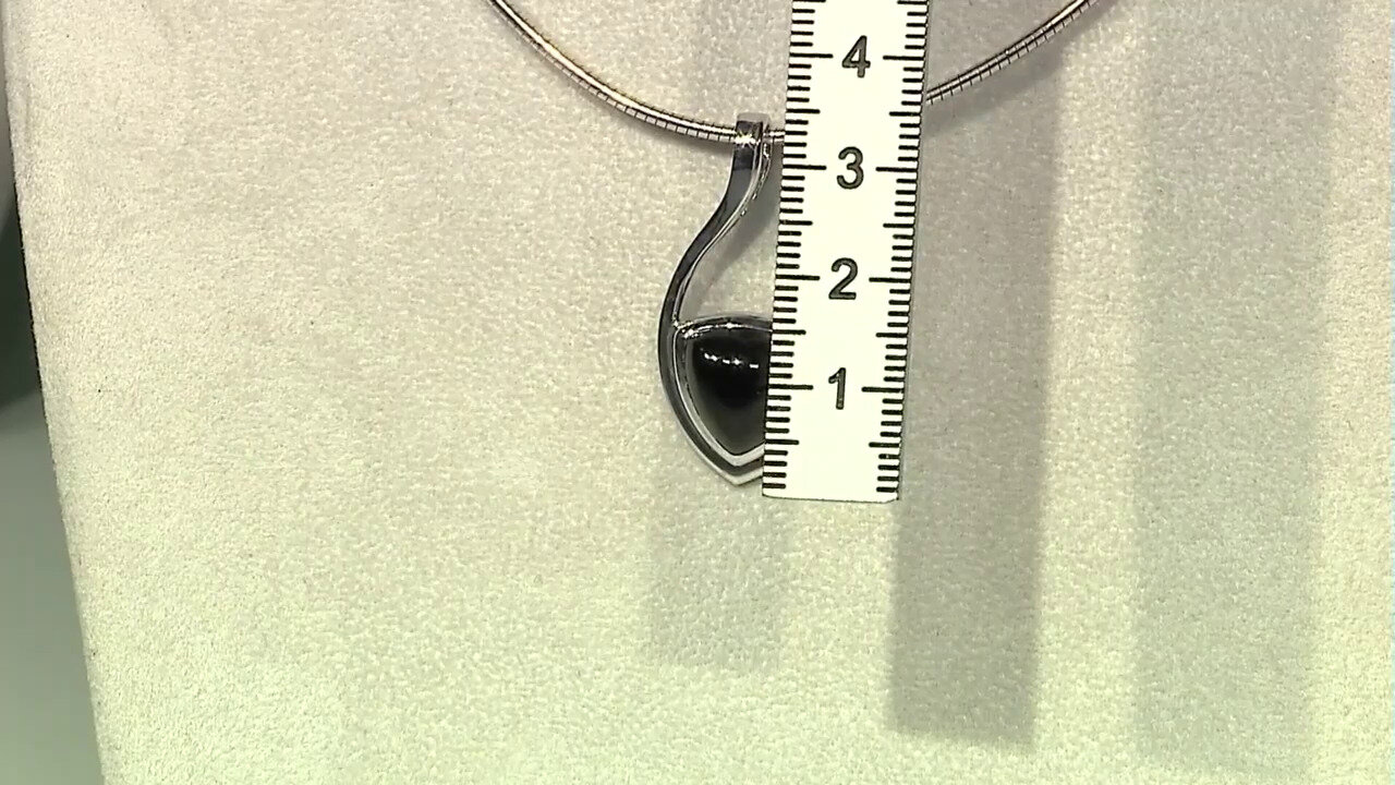 Video Zilveren hanger met een zwarte onyx (MONOSONO COLLECTION)