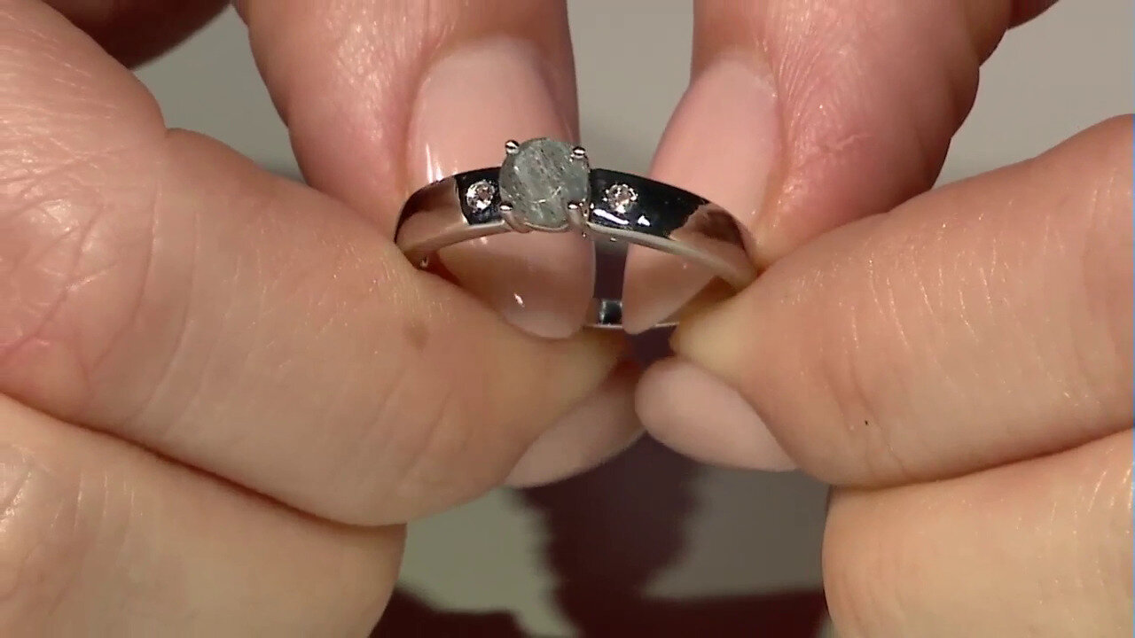 Video Zilveren ring met een spectroliet