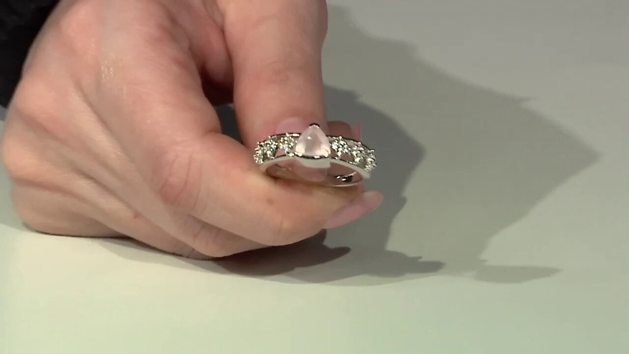 Video Rose Quartz Silver Ring