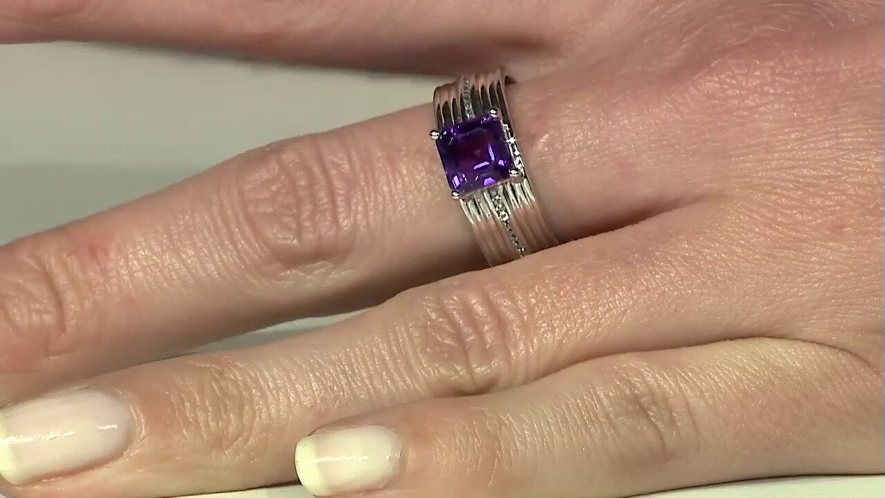 Video Uruguayan Amethyst Silver Ring (de Melo)