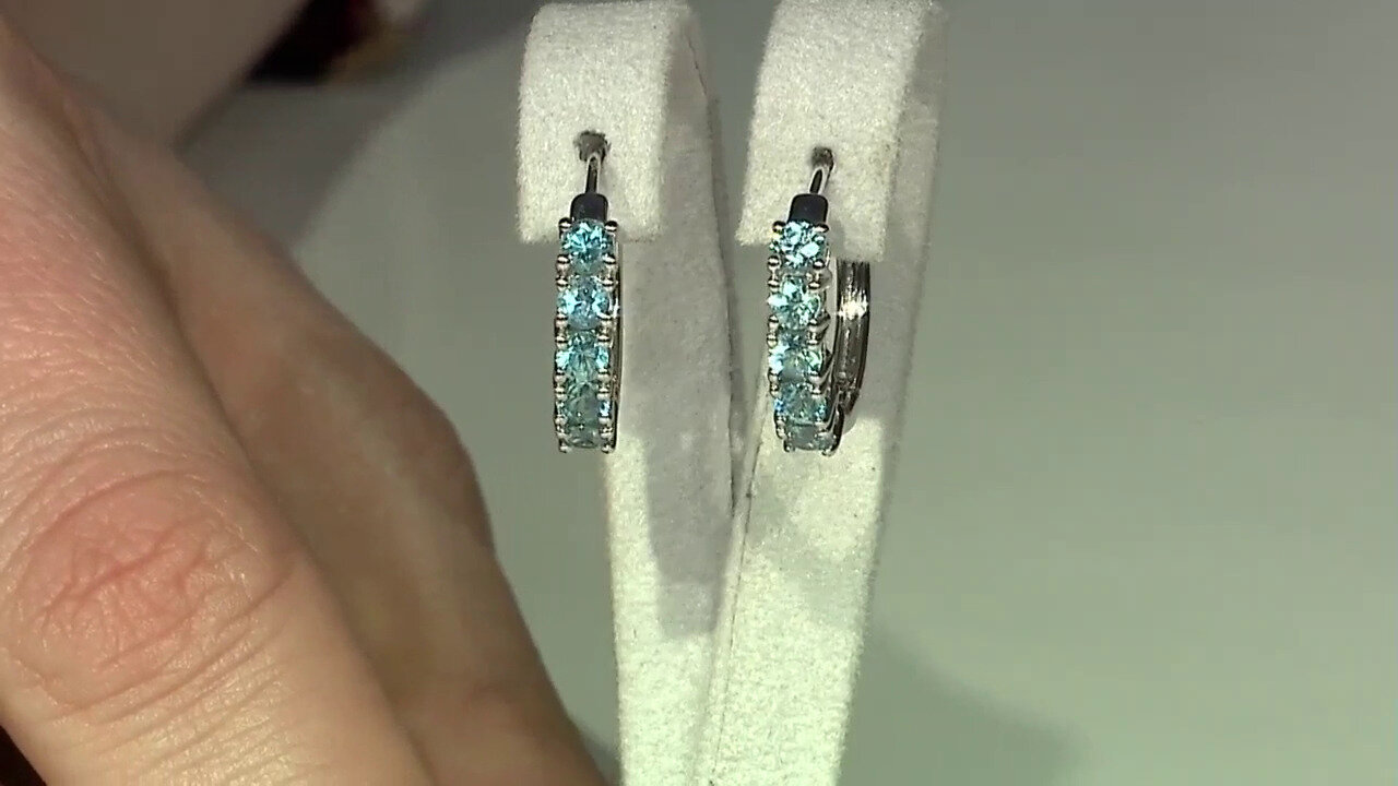 Video Ratanakiri Zircon Silver Earrings