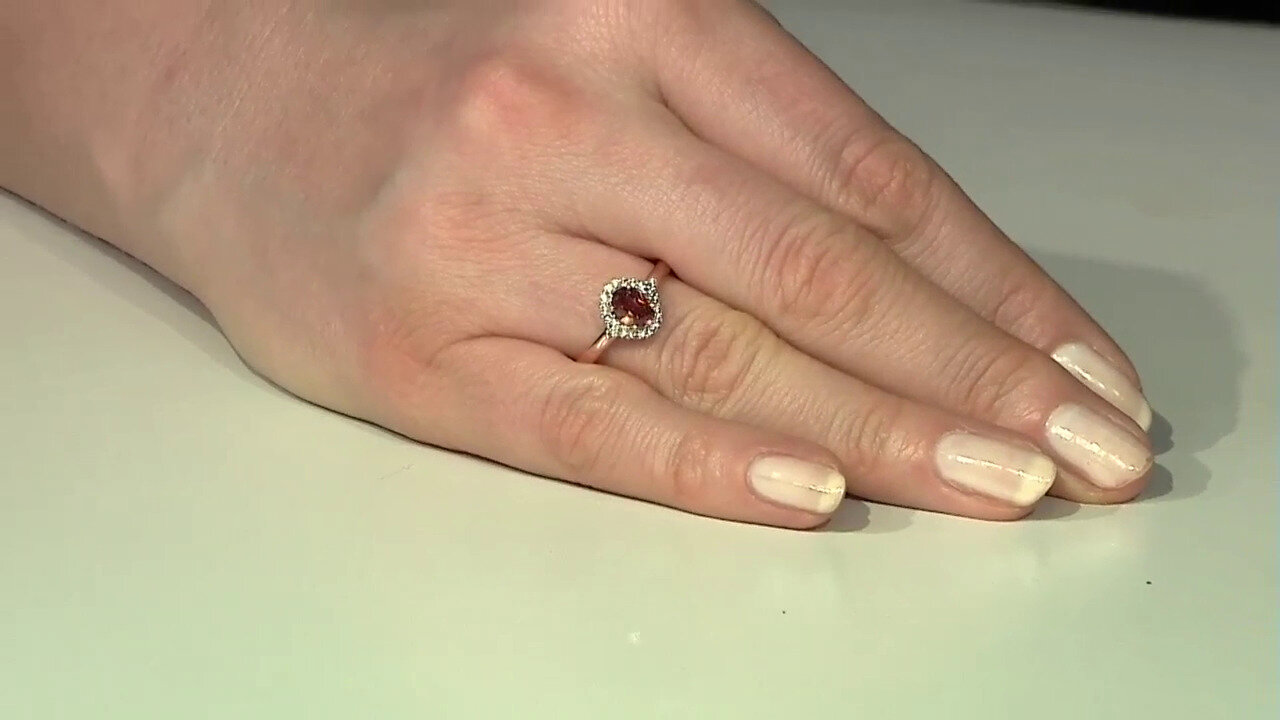 Video Pink Zircon Silver Ring
