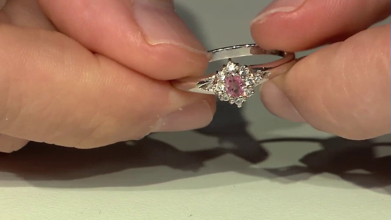 Video Zilveren ring met een Padparadscha saffier