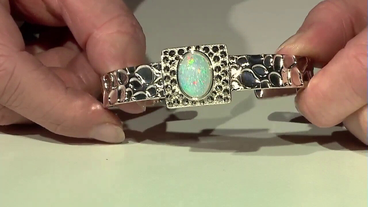 Video Zilveren armband met een Welo-opaal (Annette classic)