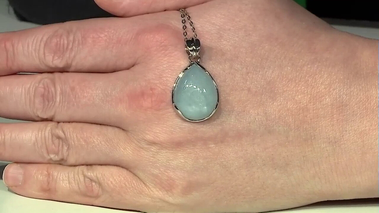 Video Aquamarine Silver Pendant