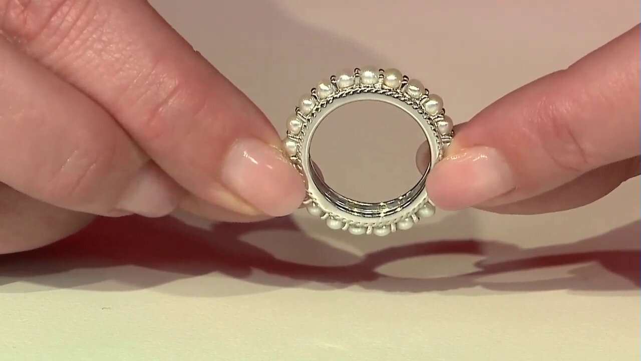 Video Zilveren ring met Witte zoetwater kweekparels