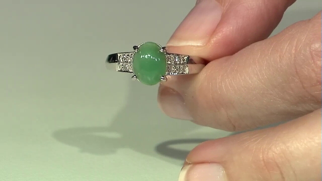 Video Zilveren ring met een keizerlijk chrysopraas