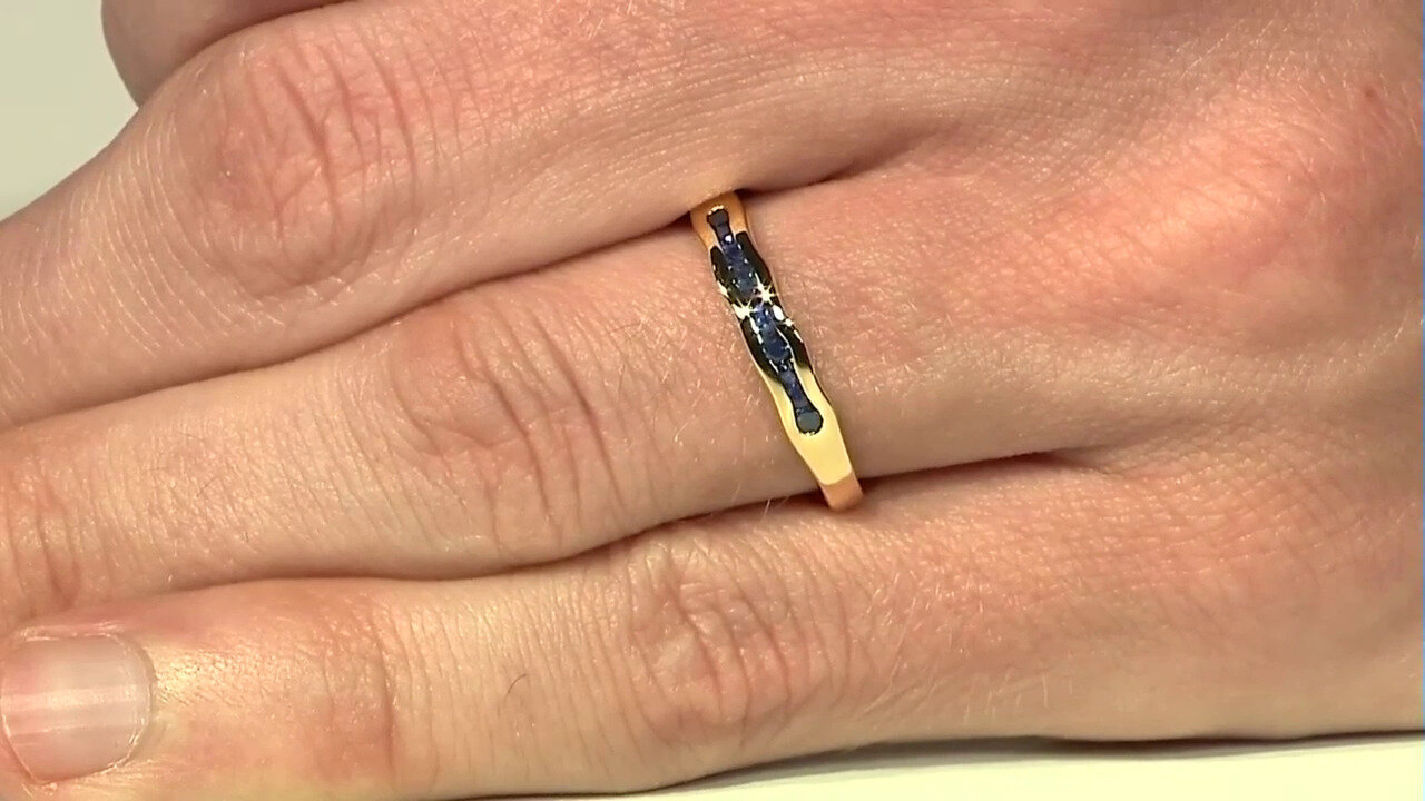 Video Zilveren ring met blauwe saffieren