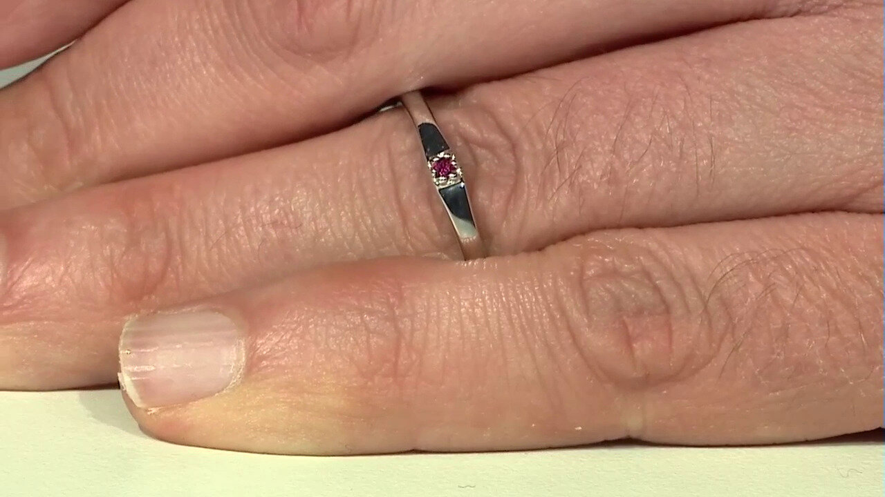 Video Zilveren ring met een roze spinel
