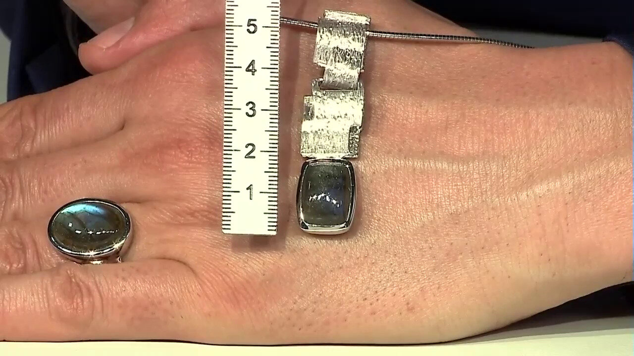 Video Labradorite Silver Pendant (MONOSONO COLLECTION)