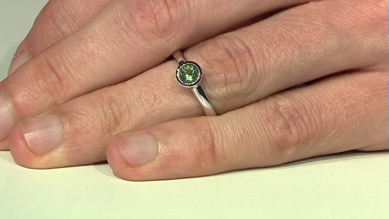 Video Zilveren ring met een Chroom apatiet