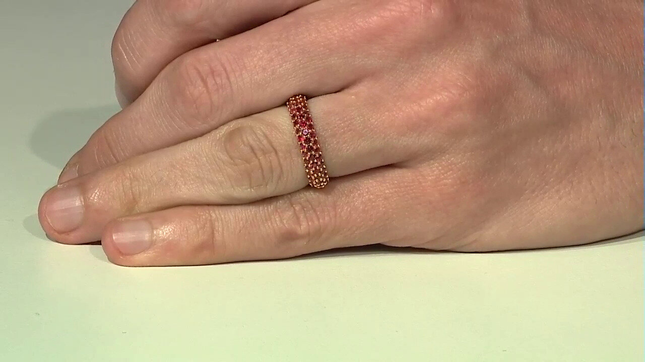 Video Zilveren ring met edele rode spinelstenen