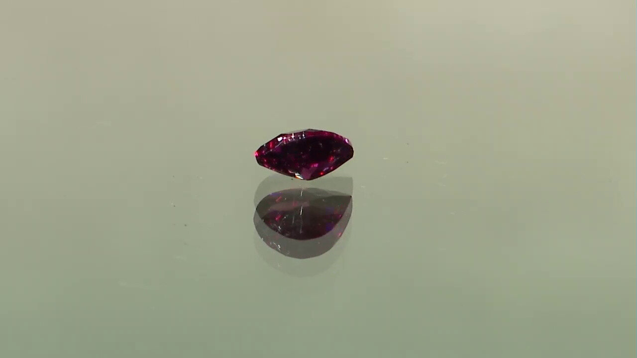 Video Piedra preciosa con Granate Magenta 1,131 ct