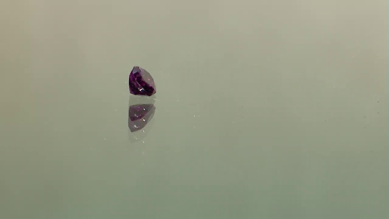 Video Edelsteen met een magenta granaat