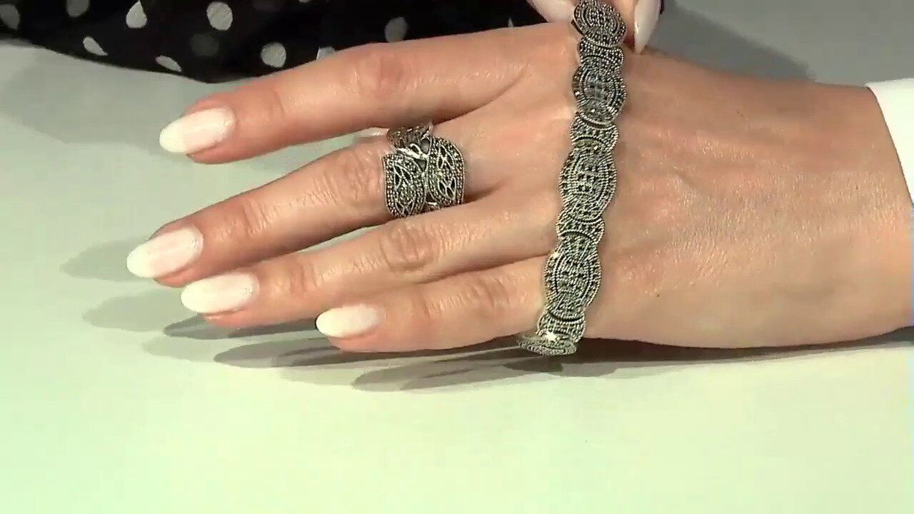 Video Anillo en plata con Marcasita (Annette classic)