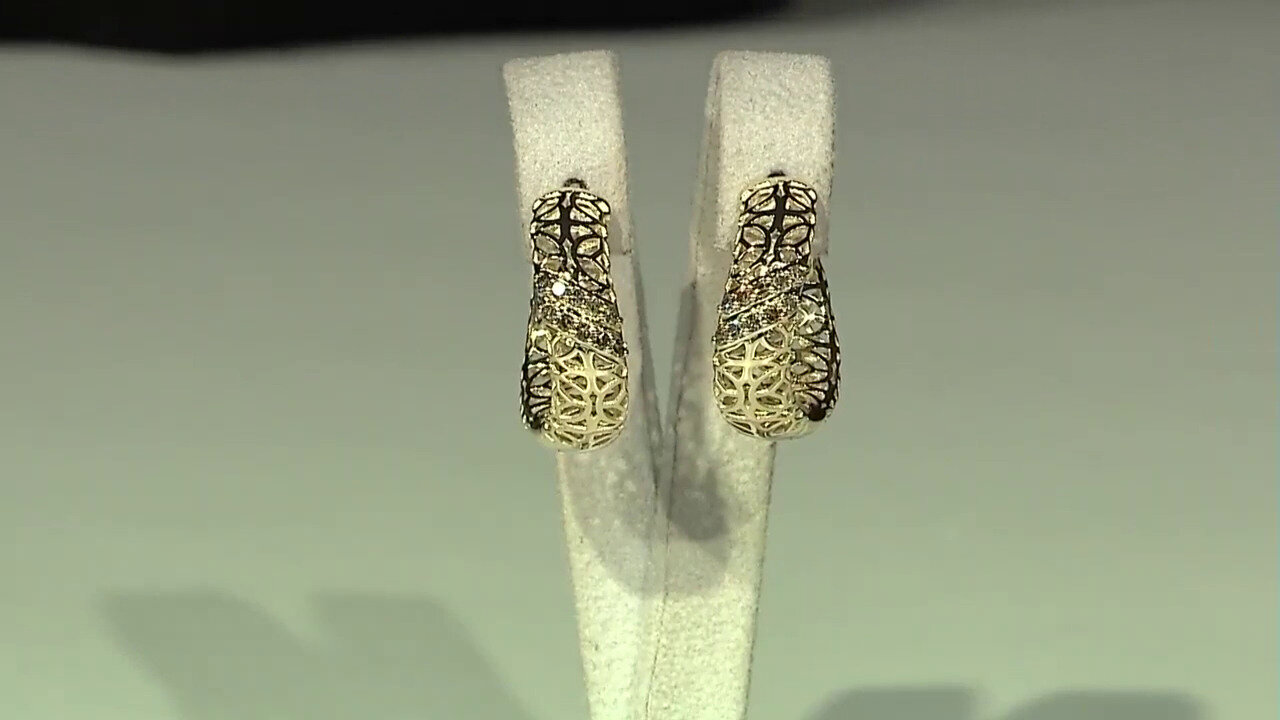 Video Gouden oorbellen met I1 Bruine Diamanten (Ornaments by de Melo)