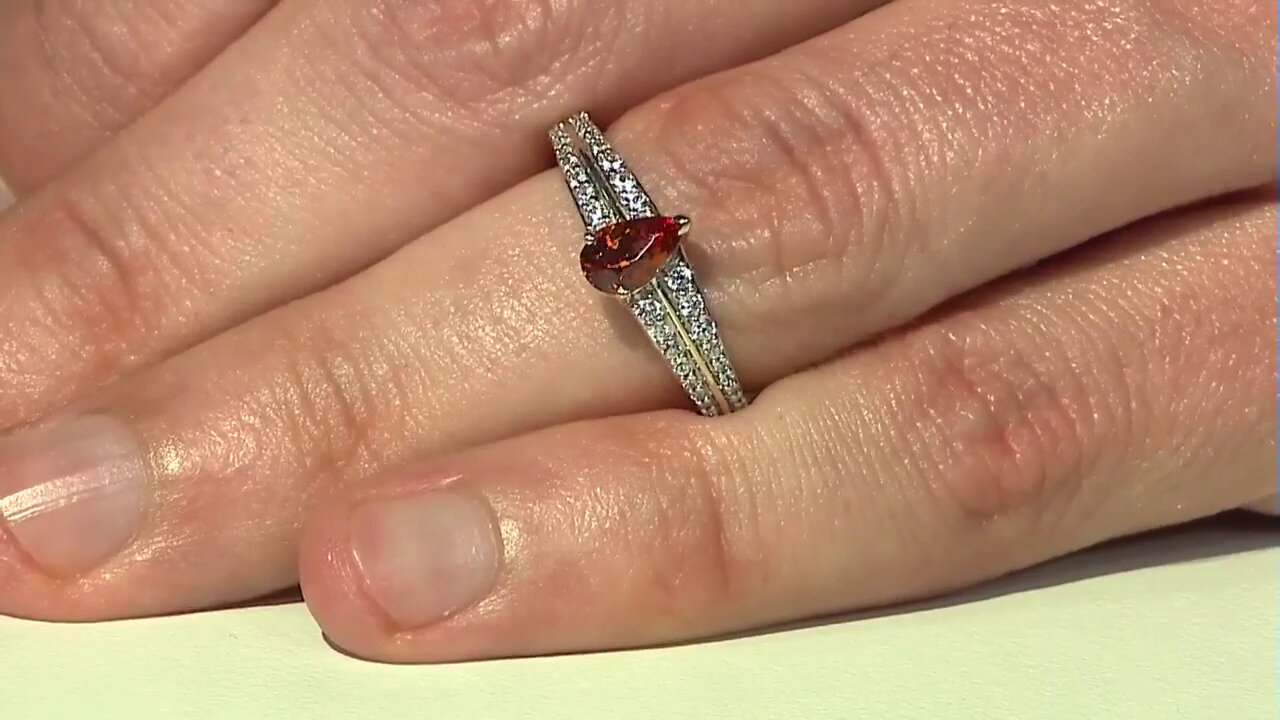 Video Gouden ring met een Californische Spessartijn (Amanda Adkins)