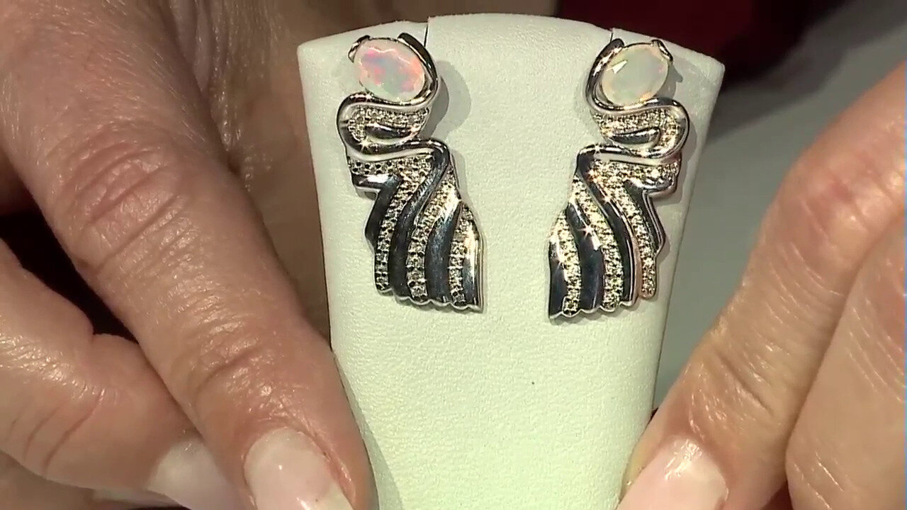 Video Welo Opal Silver Earrings (SAELOCANA)